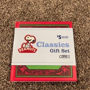 Peanuts Classics Gift Set ~2 Hardcover Books
